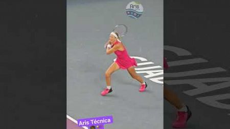 Saque, derecha, reves Victoria Azarenka serve, forehand, backhand and footwork! #tennis #shorts