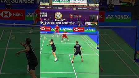 What a Defense 😱🔥❤️ #yonex #badminton #yonexsunriseindiaopen2024 #bwf #badmintonindia #sports