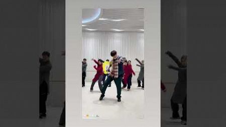 刘福洋舞蹈 古典舞《上春山》 舞蹈挑战，《上春山》与古风圈的适配度 #chinesetraditionaldance #chinesedancer #liufuyang