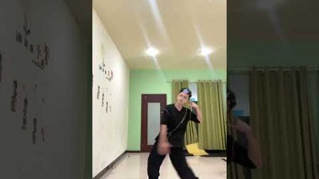 Social Media Vlogger 三夜不熬夜 (Stay up late for three nights) from Sichuan (China) danced SB19&#39;s GENTO