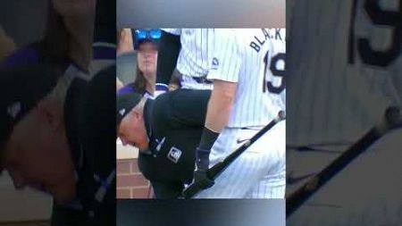 Umpire gets HIT with a KNUCKLEBALL! And gets the call right. LOL #mlb