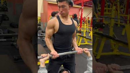 POV: Ur older brother takes you to the gym #trendingshorts #gym #fitness #comedy #brother #workout