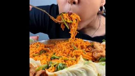 Maggie noodles with momos #mukbang #extremebigbites #eatingshow #bigbites #eating #food #rufyeats
