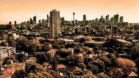 Foreign investors snapping up Australian residential real estate
