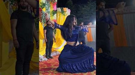 Dhori Ke Kamjori (धोरी के कमज़ोरी ) Mahi Manisha Hit #trending #bhojpuri #dance #viral Reels 2024
