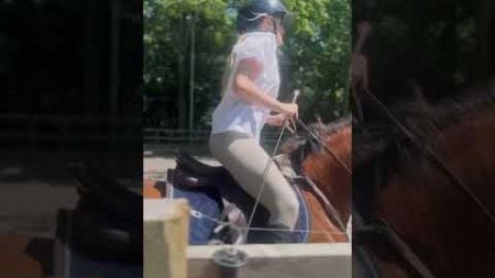 Paard rijden met Robine! 🐴✨ #paard #robine #muziek #flare #horse #funny #shorts
