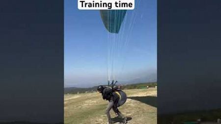 Learn paragliding with us paragliding India #paragliding #shortvideo #subscribe #viralvide #travel