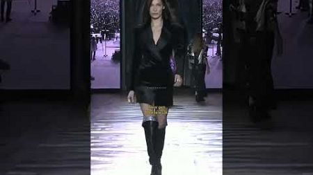 Bella Hadid &amp; Gisele Bundchen Horsewalk ✨ #shorts #fashion