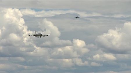 Kazakh fighter jets escort President Xi&#39;s plane