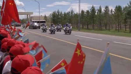 People from all walks of life welcome Chinese President Xi Jinping in Kazakhstan