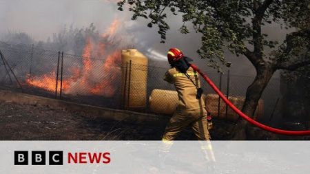 Wildfires erupt on Greek island of Kos | BBC News