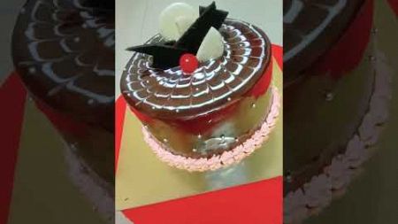 Chocolate cake design #birthdaycake #bakerystylecake #webdesign