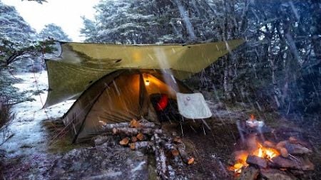 CAMPING in a SNOWSTORM - Forced to Shelter - Snow and Heavy Rain