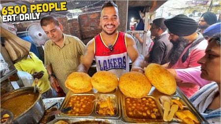 4400 Volts Indian Street Food Nashta 😍 Bodybuilder Chole Bhature, Poori Aloo, Ashok Masti Kulcha