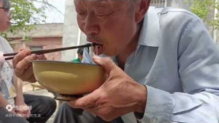 河南农村把吃饭叫喝饭，这个由来评论区见。