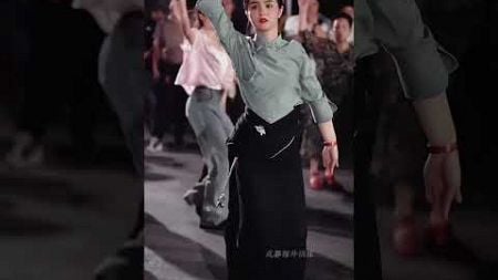 藏族舞蹈美女-雍吉