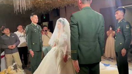 参加战友婚礼，祝你们新婚快乐#喜结良缘 #新婚现场