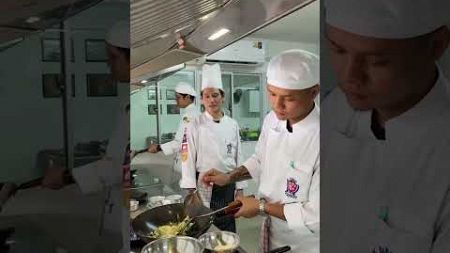เรียนที่เกรซ ทำอาหารไทยเป็นแน่นอน 👨🏻‍🍳💯 || โรงเรียนสอนศิลปะการประกอบอาหารเกรซ