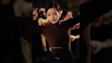藏族舞蹈美女-拥珍，藏族舞《那仓情》