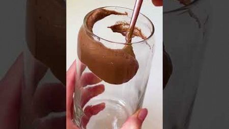 美顏健康早餐🥑可可酪梨奶昔～太好喝了! AVOCADO CHOCOLATE SMOOTHIE