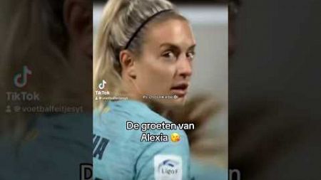 De groeten van Alexia 😘 #alexia #alexiaputellas #kus #voetbal