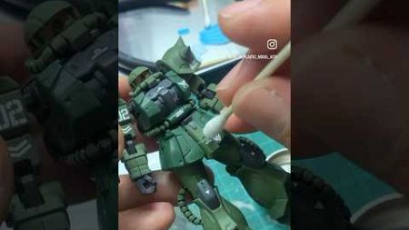 Gashapon Zaku detailing with wet decals #gundam #gunpla #zaku