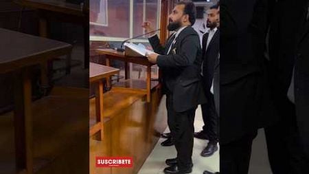 Supreme Court ke Vakil Bahut Jayda Powerful hai 🥵 #law #lawyer #shorts #viralvideo #advocate #llb