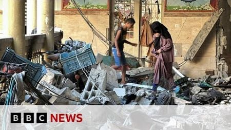 Dozens reported killed in Israeli strike on Gaza school building | BBC News