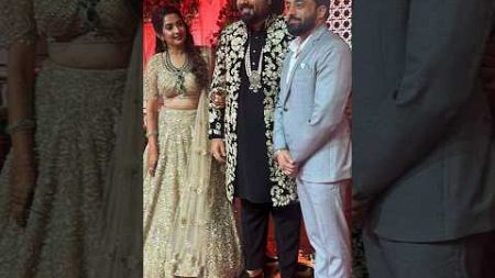 ತರುಣ್ ಸೋನಲ್ ಆರತಕ್ಷತೆಯಲ್ಲಿ ಅನಿರುದ್ಧ್ #anirudhjatkar #sonalmonteiro #tharunsudhir #marriage #wedding