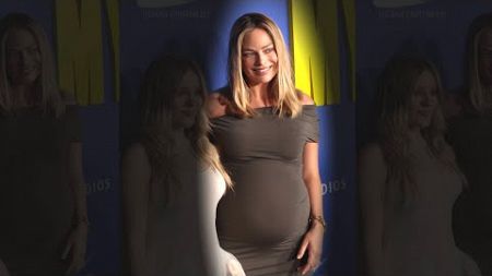 Margot Robbie Shows Off Baby Bumb in First Pregnant Public Appearance