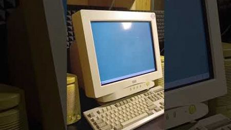 Раритетный компьютер 90-х годов | #shorts #oldpc #windows98