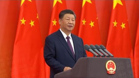 Xi urges Chinese people to learn from heroes to build a strong country