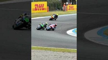 MOTOGP MOTO2 オーバーテイク　MOTOGP MOTO2 Overtaking #shorts #japaneseGP