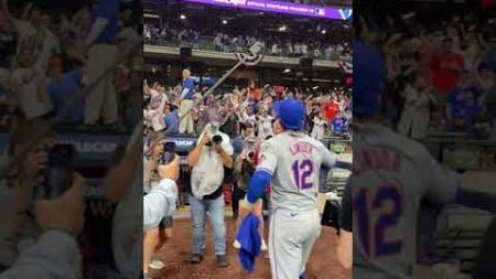 Mets fans get Francisco Lindor fired up 🤩