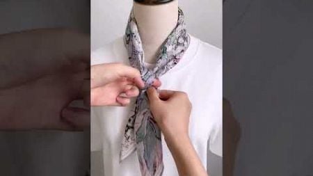 How French Ladies Tie Their Scarves #fashiontips #scarffashion #fashion#scarf #handmade#silkclothing