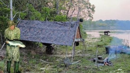 [Acampamento Selvagem-Montei Abrigo Simples a Beira do Lago com Visita de Animais Selvagens]