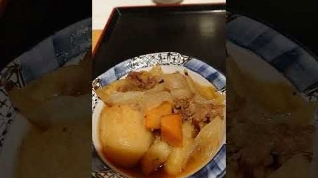 日本酒と肉じゃが ( ブログのネタ用にアップした動画です )