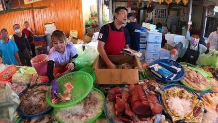 興達港觀光漁港海鮮拍賣興達港王中皇海鮮叫賣