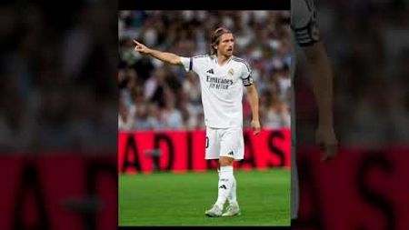 LUKA MODRIC FOOTBALLEUR INTERNATIONAL CROATE MILIEU DE TERRAIN AU REAL MADRID #legendsoffootball