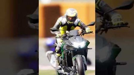 Kawasaki Ninja H2 World’s famous bike superstar rider under stunts racing #shorts