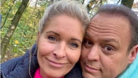 Broer van Frans Bauer: ‘Frans is zijn vrouw ontrouw, hun huwelijk is pure schijn!’