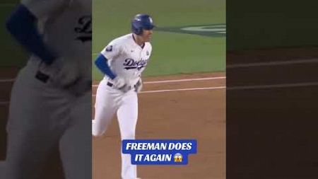 Freeman homers again 😱