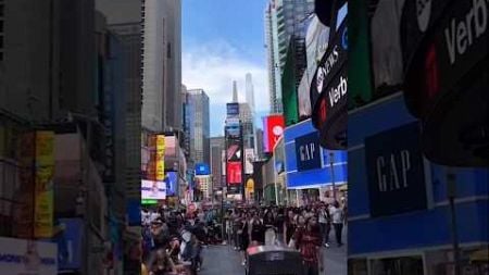 ❣️❣️🇺🇲 Walking Tou Times Square USA #timessquare #timessquarenyc #travel #newyorkcity #newyork