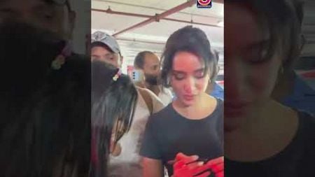 Shraddha Kapoor Papped During Her Cute Fan Interactions | N18S #entertainment #Shorts #bollywood