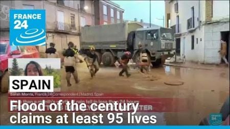 Spain searches for bodies after flood of the century claims at least 95 lives • FRANCE 24 English