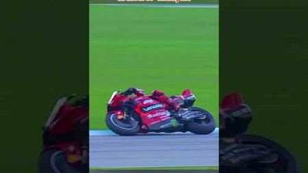 Panasnya MotoGP Sepang di Tahun Lalu #motogp #francescobagnaia #jorgemartin