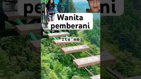 Kakak ini pemberani #travel #adventure #nature #mountains #satisfying #viralshort