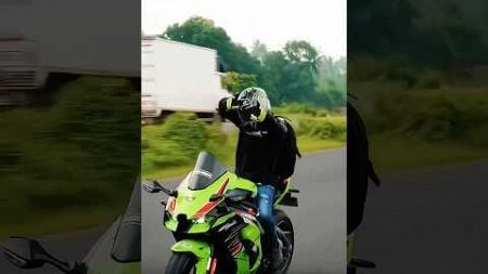 Kawasaki #automobile #rider#ninjah2rtopspeed #ninja #ninjah2rbike #biker #motogp #ytshorts #fyp