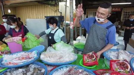 興達港觀光漁市興達港王中皇海鮮拍賣海鮮叫賣