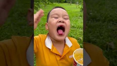 #mukbang #funny #food #cute #eating #survival #camping #lifehacks #noodles